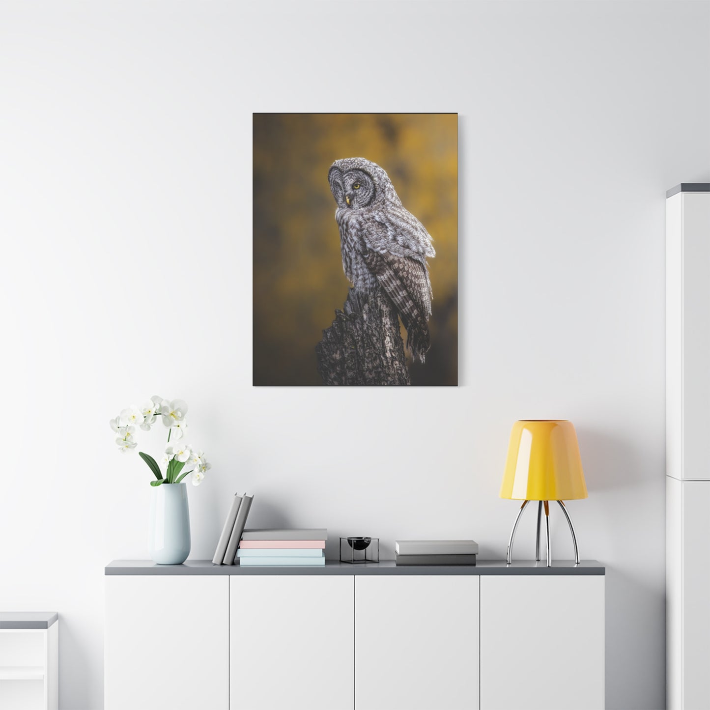 THOUGHTFUL GREAT GREY OWL STRETCHED CANVAS PRINT